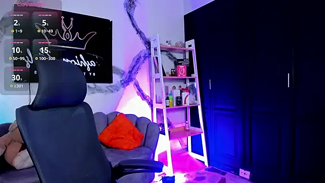 RenataMason online show from February 2026 12:37:01 PM