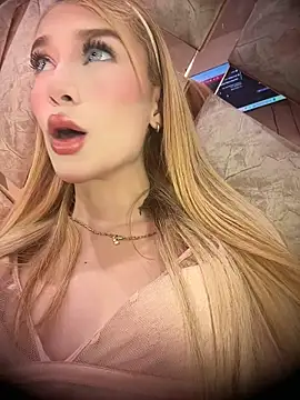 valeryfox   online show from April 2026 01:23:02 AM