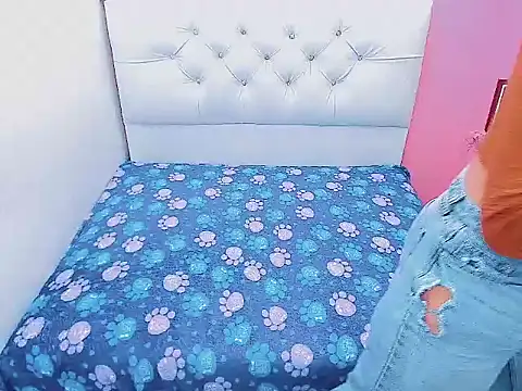 xwetdreamsx online show from April 2026 08:21:01 PM