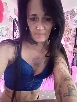 chaoticluvbug online show from March 2026 02:32:02 PM