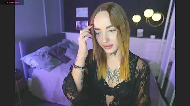 MarquiseMuse online show from November 2025 10:25:02 AM