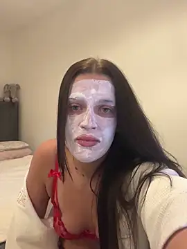 Kerysmae online show from November 2025 03:35:02 PM