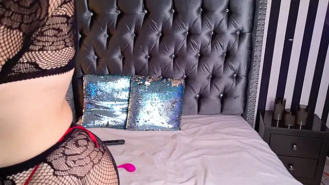 Saripaulin online show from March 2026 10:33:02 PM