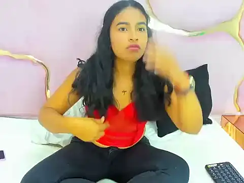 Zoefiree online show from November 2025 03:16:02 AM