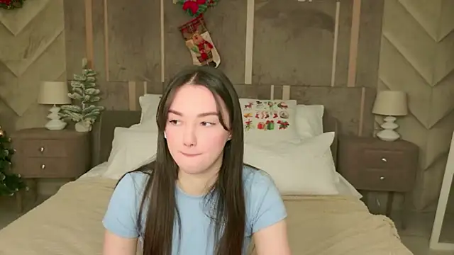 Amber Bond online show from January 2026 06:30:01 AM