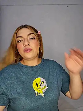 Snapshot of mila_curvy chatting on November 2025 04:57:02 AM mila curvy online show from November 2025 04:57:02 AM