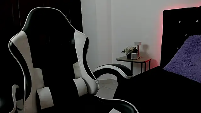 eren jeager online show from February 2026 01:16:01 AM