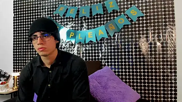 eren jeager online show from February 2026 01:25:02 AM