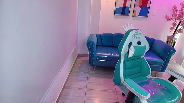 Emily andrews online show from January 2026 11:39:01 AM