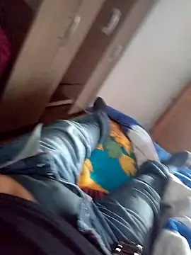 AlexCancun online show from December 2025 08:32:02 PM