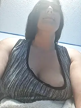 vanezassssss online show from January 2026 12:36:02 AM