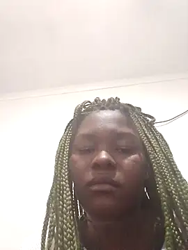 VirginPrincess06 online show from April 2026 11:00:02 PM