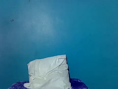 VirginPrincess06 online show from February 2026 11:12:02 AM