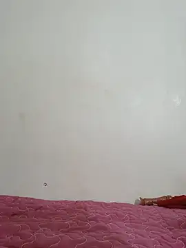 VirginPrincess06 online show from May 2026 09:45:02 PM