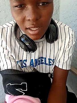 VirginPrincess06 online show from December 2025 10:29:02 AM