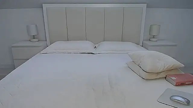 Milena29 online show from March 2026 05:37:01 AM