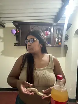 AlexisAndMartina3 online show from December 2025 12:26:02 AM