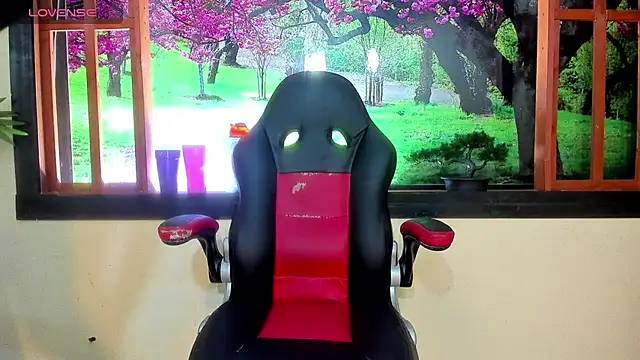 britanny noroeste online show from April 2026 04:03:01 AM