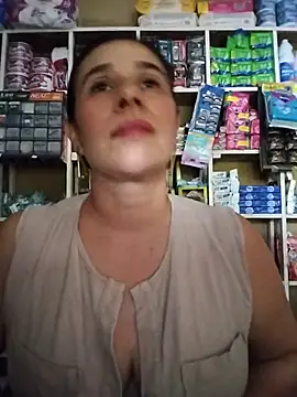 MIA-LARIOS online show from May 2026 10:32:02 PM