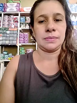 MIA-LARIOS online show from April 2026 02:40:02 PM