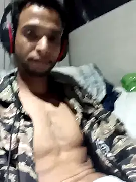 Gzinho69ik online show from May 2026 09:14:01 AM