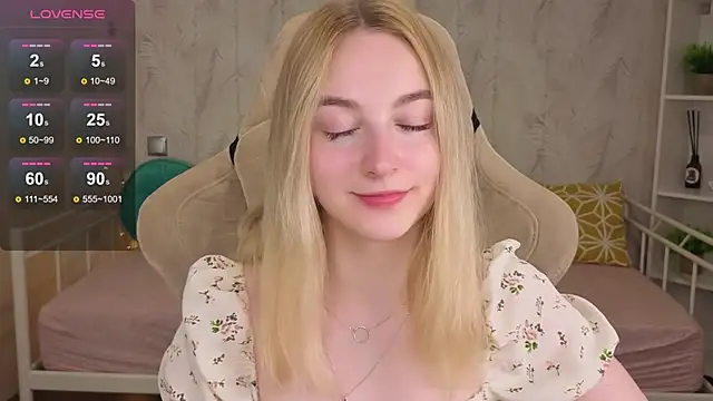 Shy Polly online show from June 2026 12:10:02 AM
