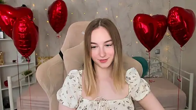 Shy Polly online show from February 2026 05:37:01 AM