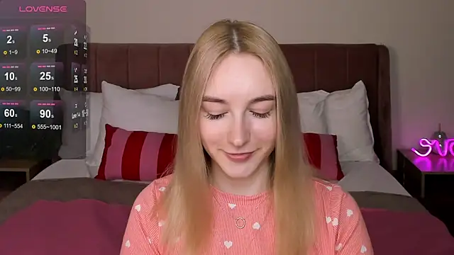 Shy Polly online show from May 2026 11:25:04 PM