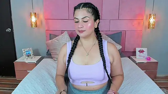 XiommyMorriss online show from November 2025 11:21:02 AM