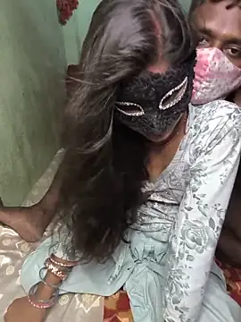 Laxmidevi000 online show from May 2026 07:49:02 AM