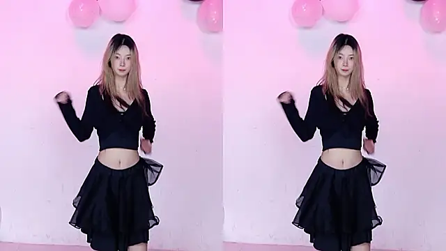 CM---002 online show from February 2026 01:40:01 AM