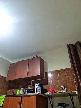 Monitaxhot online show from December 2025 09:37:02 PM