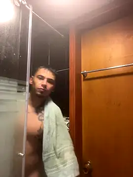 1Panini21 online show from December 2025 07:52:01 PM