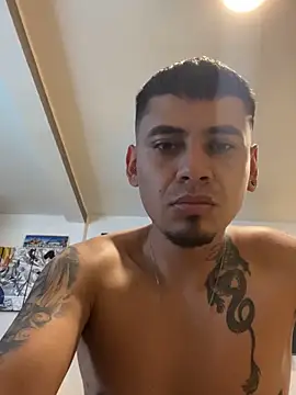 1Panini21 online show from November 2025 05:25:02 PM