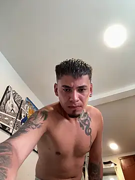 1Panini21 online show from April 2026 05:52:01 PM