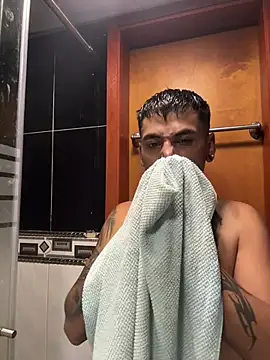 1Panini21 online show from April 2026 07:42:01 PM