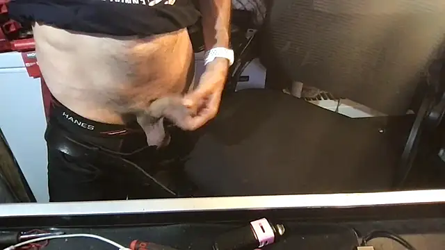 SinlessFreedom7 online show from February 2026 03:52:01 PM