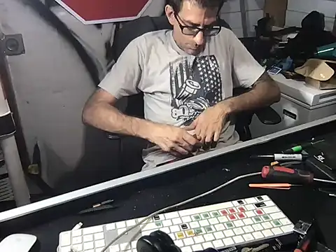 SinlessFreedom7 online show from February 2026 05:55:01 PM