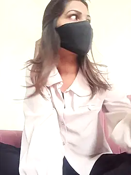 Lovely girl- online show from February 2026 05:16:02 AM