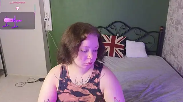 Snapshot of Vlada_vv chatting on July 2026 01:19:02 AM Vlada vv online show from July 2026 01:19:02 AM