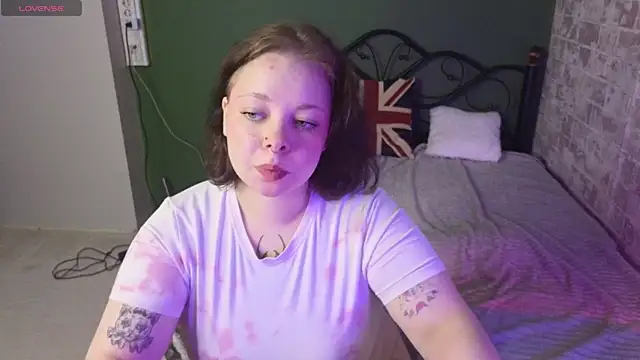Snapshot of Vlada_vv chatting on July 2026 12:48:02 AM Vlada vv online show from July 2026 12:48:02 AM
