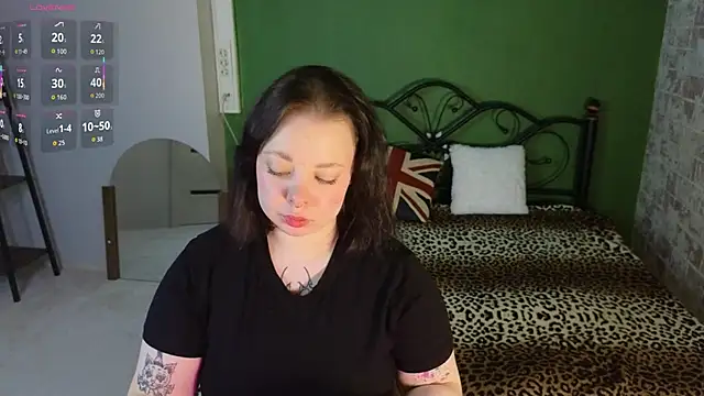 Snapshot of Vlada_vv chatting on April 2026 05:23:01 AM Vlada vv online show from April 2026 05:23:01 AM