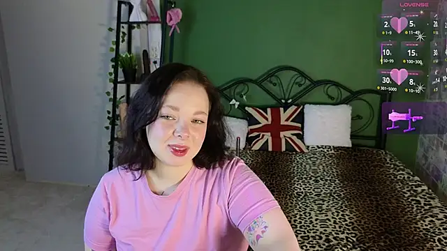 Snapshot of Vlada_vv chatting on April 2026 06:15:01 AM Vlada vv online show from April 2026 06:15:01 AM