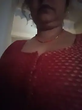 Snapshot of Sunenabhabh chatting on May 2026 01:02:02 AM Sunenabhabh online show from May 2026 01:02:02 AM