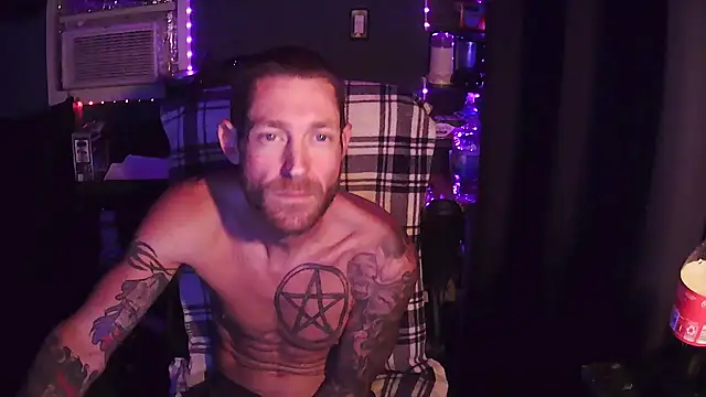 KingCole2390 online show from February 2026 03:48:01 AM