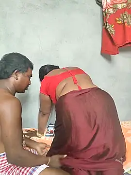 Desicouple1706 online show from April 2026 11:06:01 AM