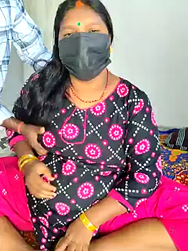 Desicouple1706 online show from December 2025 04:45:01 AM