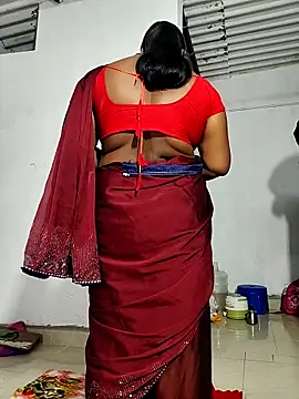 Desicouple1706 online show from April 2026 11:00:02 PM