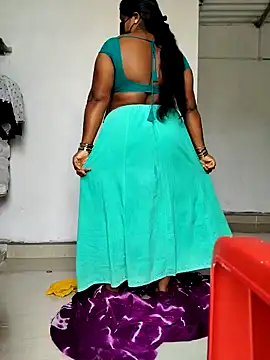 Desicouple1706 online show from January 2026 05:11:02 AM