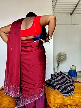 Desicouple1706 online show from April 2026 04:47:01 AM